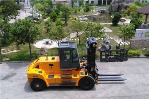 15 Ton Forklift
