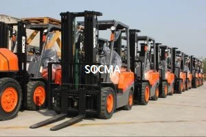 2.5t Forklift Með Bensín Power