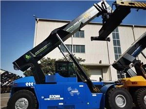 SOCMA rafknúinn 45 tonna rekkjustafla